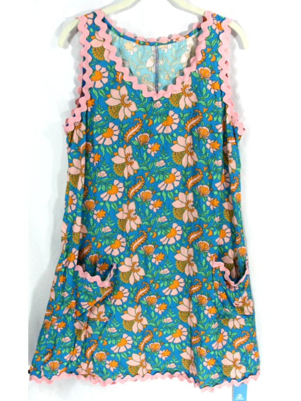 NEW Cupshe Vintage Style Pink and Blue Floral Rik Rak Tank House Dress M Summer